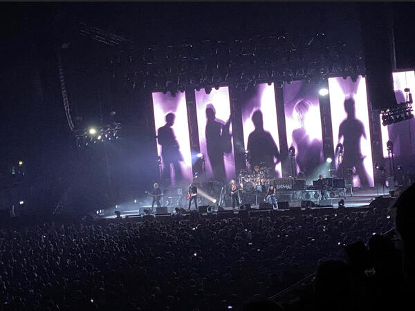 the cure live gig